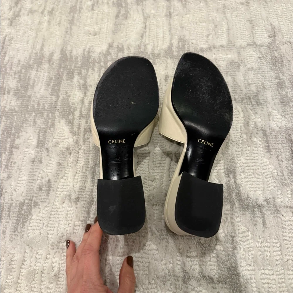 Authentic CELINE Women’s CLEMENCE MULE IN LAMBSKIN AND PATENT CALFSKIN - Picture 3 of 5